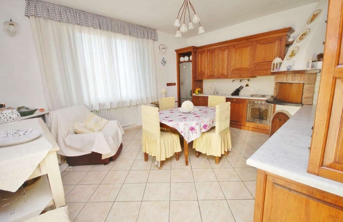 Raffinato Attico Vicino Al Mare Con Solarium Lido Di Camaiore Eksteriør bilde